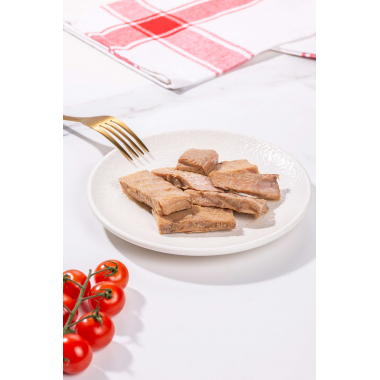 El Rey de Oros Yellowfin Tuna Belly in Olive Oil 🐟 - Versatile & Juicy