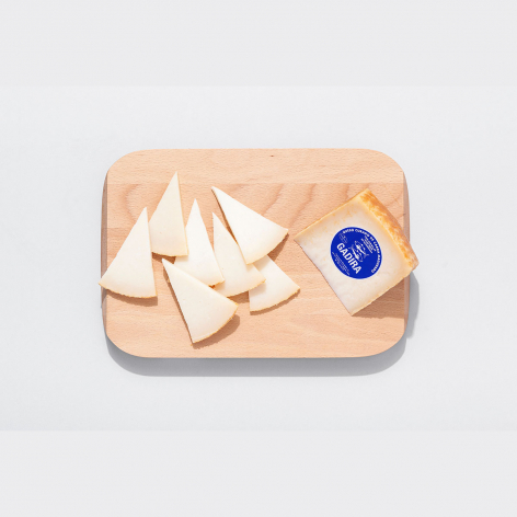 Gourmet Matured Cheese with Tuna Roe by Gadira 🎁 2